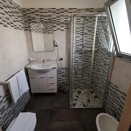 Samana A Con Privata A Oda ve Kahvaltı 4*